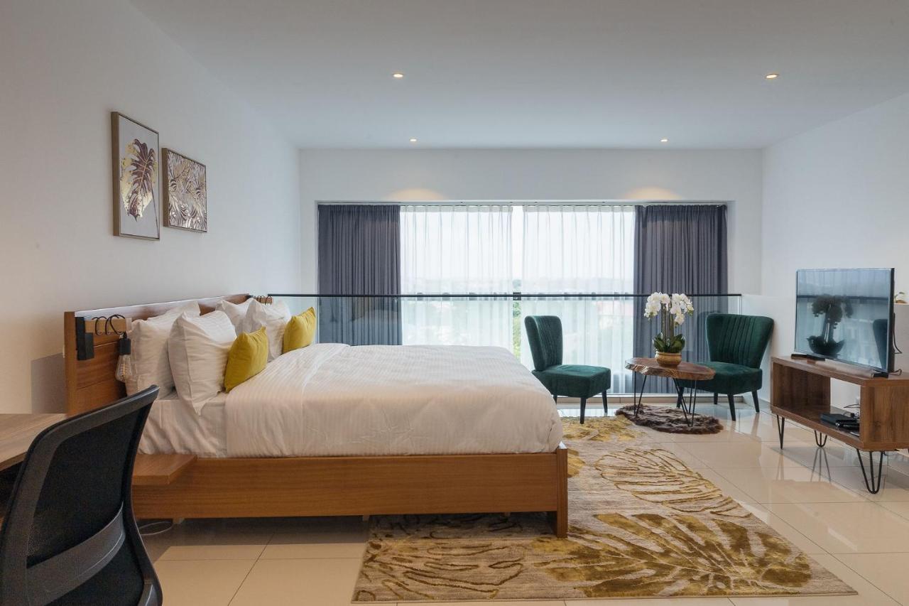 The Avery Loft At Embassy Gardens, Cantonments Accra Exterior photo